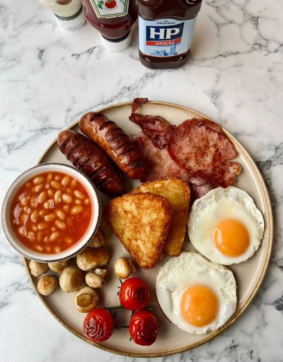 Legendary Taste at Karya Bistro: The Full English Breakfast Experience